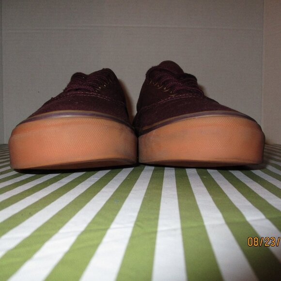 Vans Off the Wall Skateboard Sneakers - Picture 7 of 14